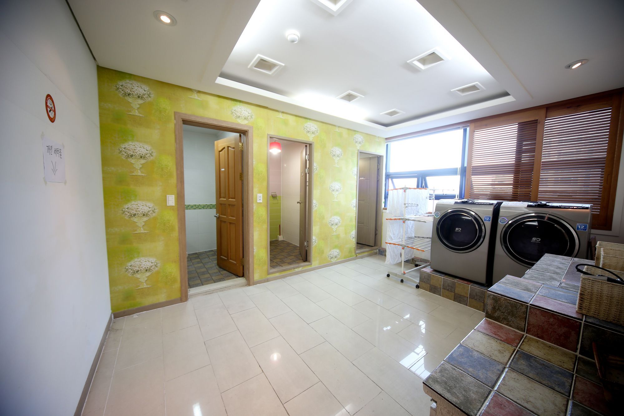 Ganse Guesthouse Jeju Exterior photo